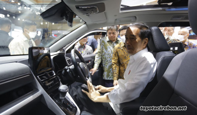 Toyota Zenix: Kendaraan Terkini Jokowi